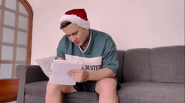 Mi amiga y yo le damos un regalo a nuestro tonto vecino-ALEJANDRA PALACIOS