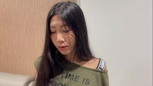 Big Mistake to Send this Photo to Wrong Person!!